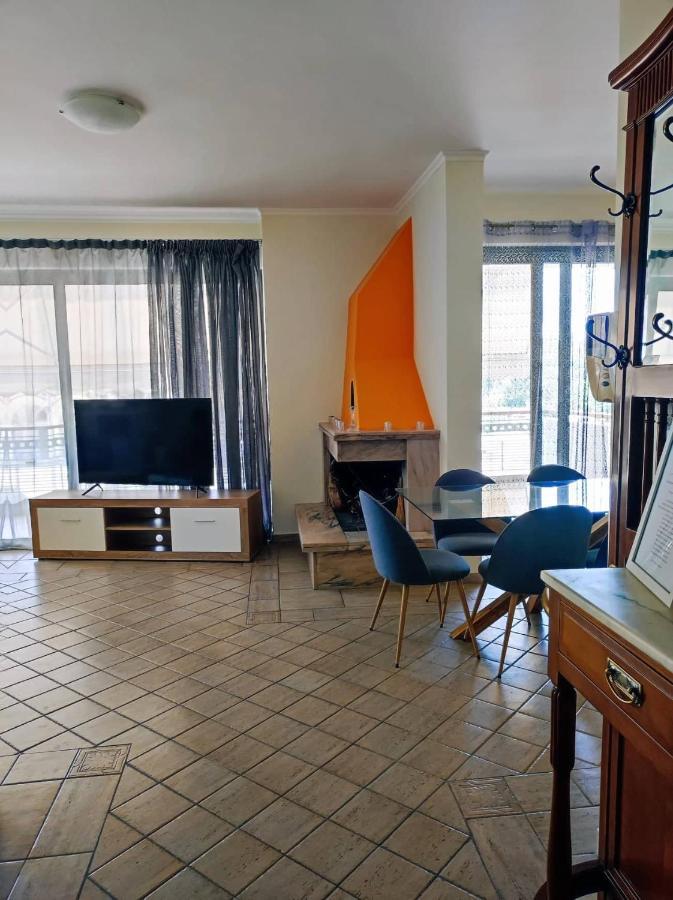 Nefeli City Apartments Patras Luaran gambar